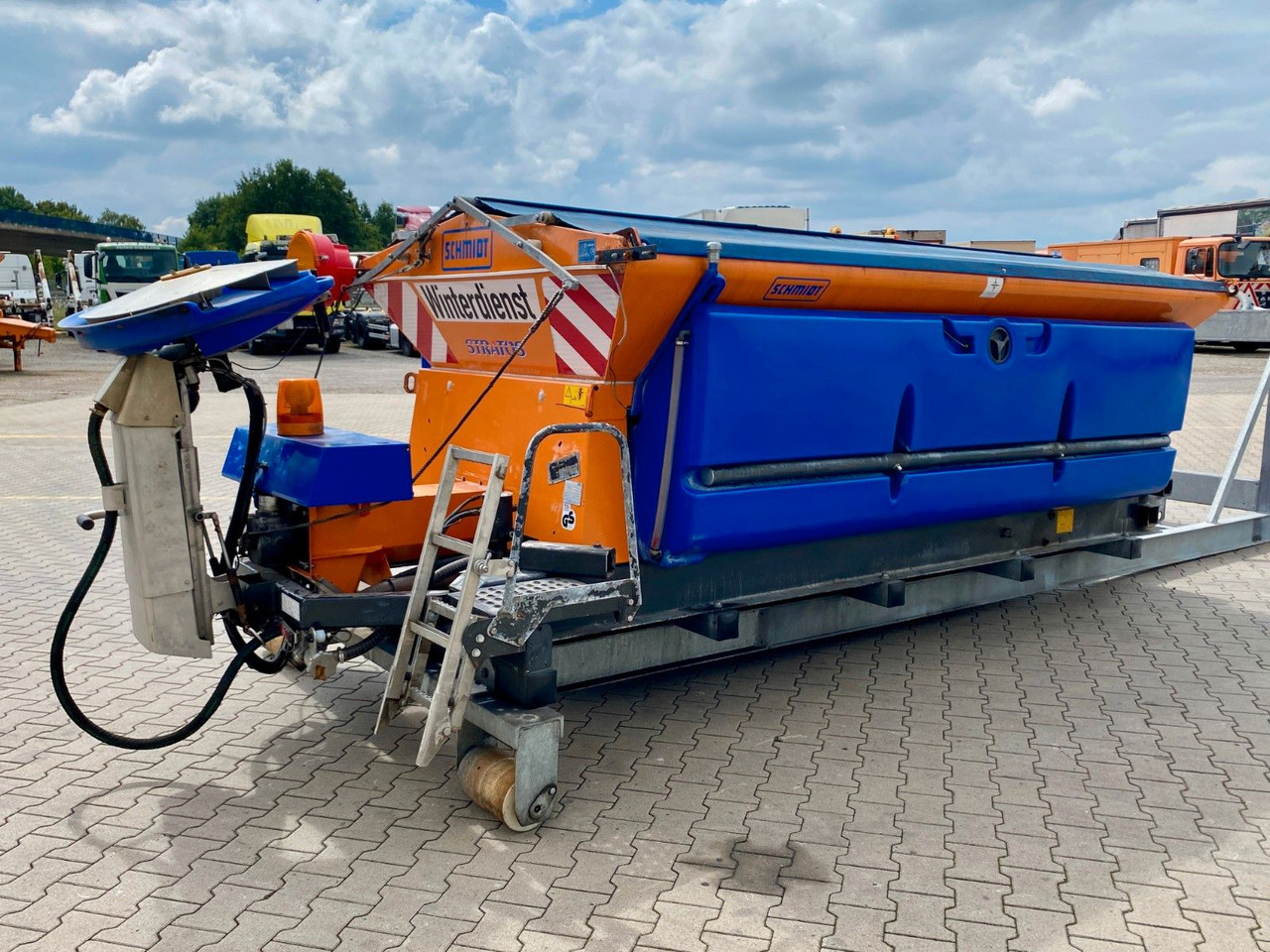 Schmidt Salzstreuer 4m³|Stratos S40-36* + Rahmen - Sāls un smilts kaisītājs: foto 2 Schmidt Salzstreuer 4m³|Stratos S40-36* + Rahmen - Sāls un smilts kaisītājs: foto 2