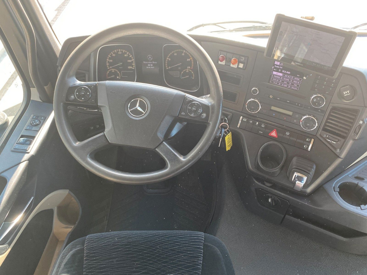 Mercedes-Benz Actros 2642 6x4 | Atlas 332.3 E-AS*Funk*Navi*AC līzingu Mercedes-Benz Actros 2642 6x4 | Atlas 332.3 E-AS*Funk*Navi*AC: foto 17