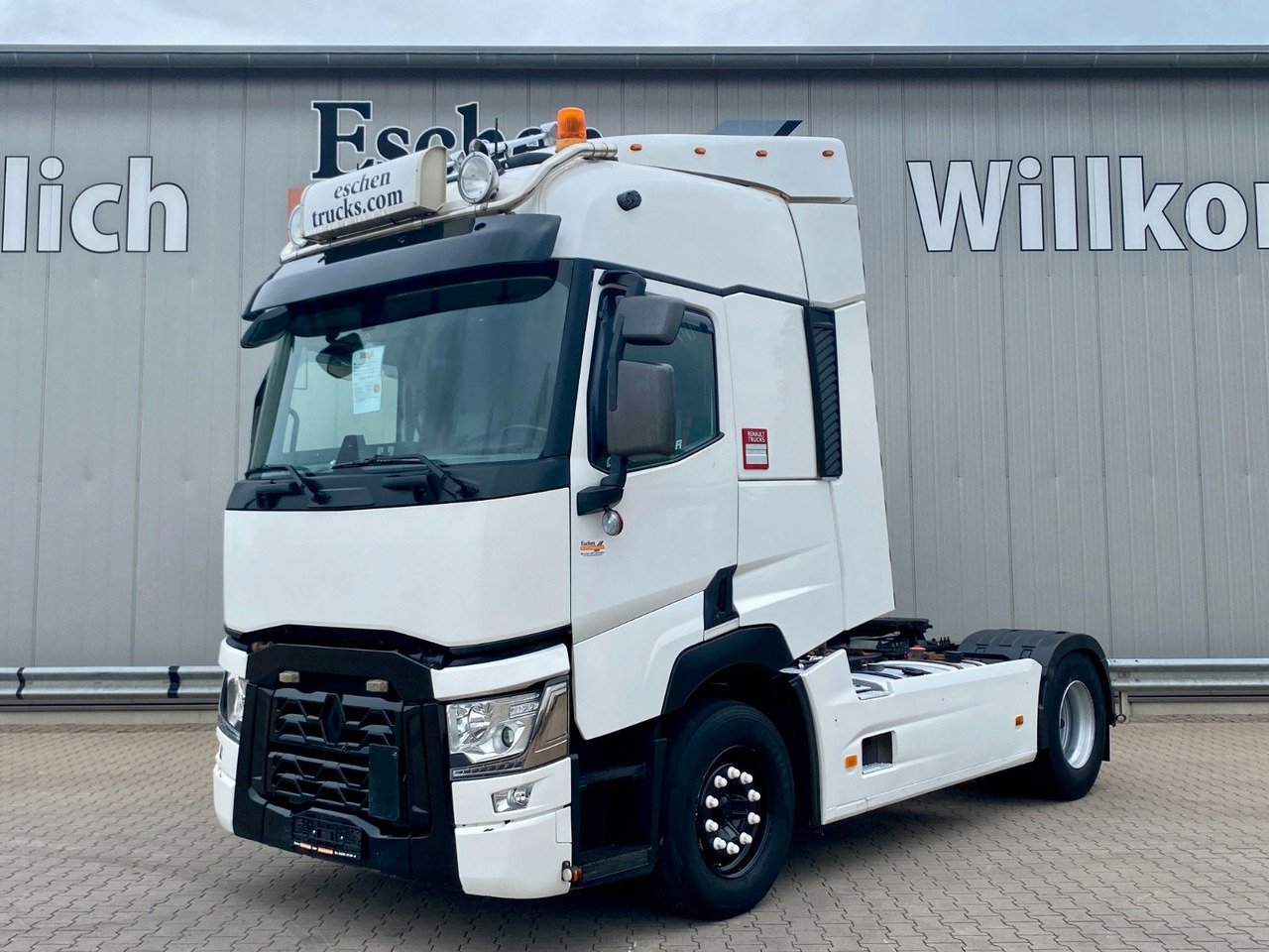 Renault T 460 Comfort | 2x Hydraulik*TV*Spoiler*2x Tank - Vilcējs: foto 1 Renault T 460 Comfort | 2x Hydraulik*TV*Spoiler*2x Tank - Vilcējs: foto 1