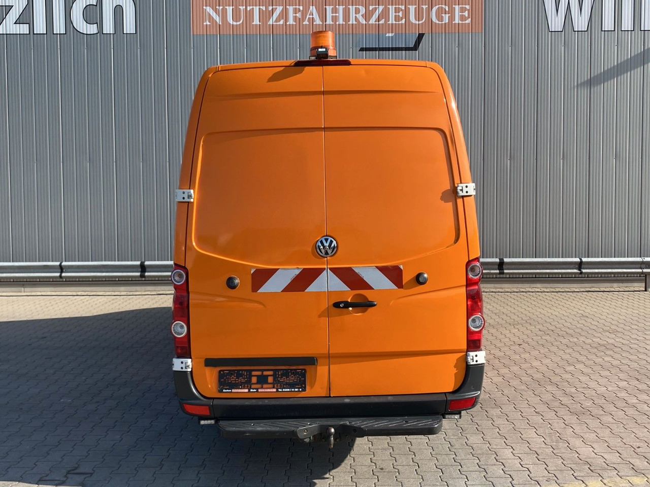Volkswagen Crafter Kamerawagen |PC-Setup*Standklima*RFK*AHK - Pasažieru furgons: foto 4 Volkswagen Crafter Kamerawagen |PC-Setup*Standklima*RFK*AHK - Pasažieru furgons: foto 4
