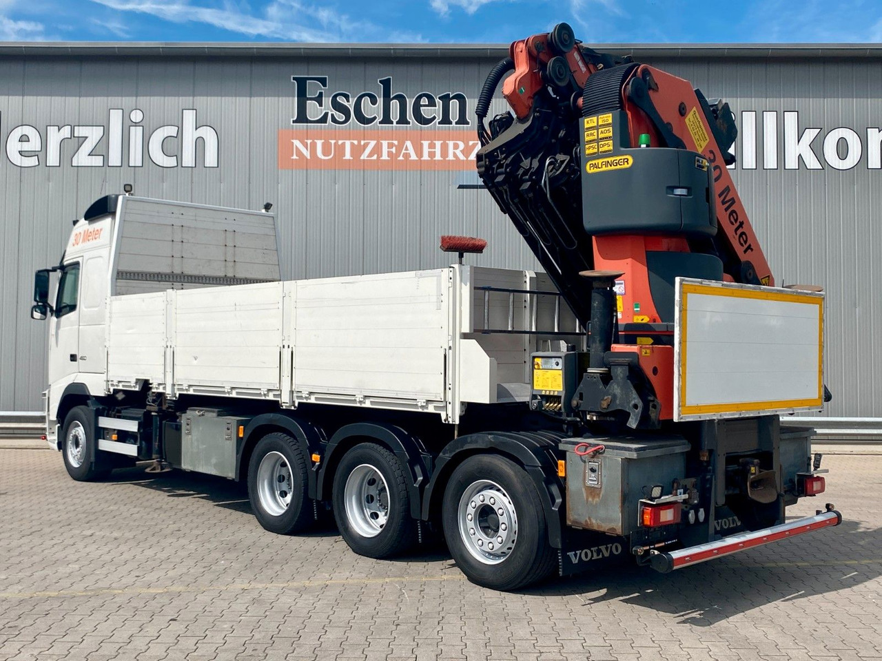 Volvo FH460 8x4 Palfinger PK53002SH+JIB+Seilwinde - Bortu kravas automašīna/ Platforma, Kravas auto ar manipulatoru: foto 3 Volvo FH460 8x4 Palfinger PK53002SH+JIB+Seilwinde - Bortu kravas automašīna/ Platforma, Kravas auto ar manipulatoru: foto 3