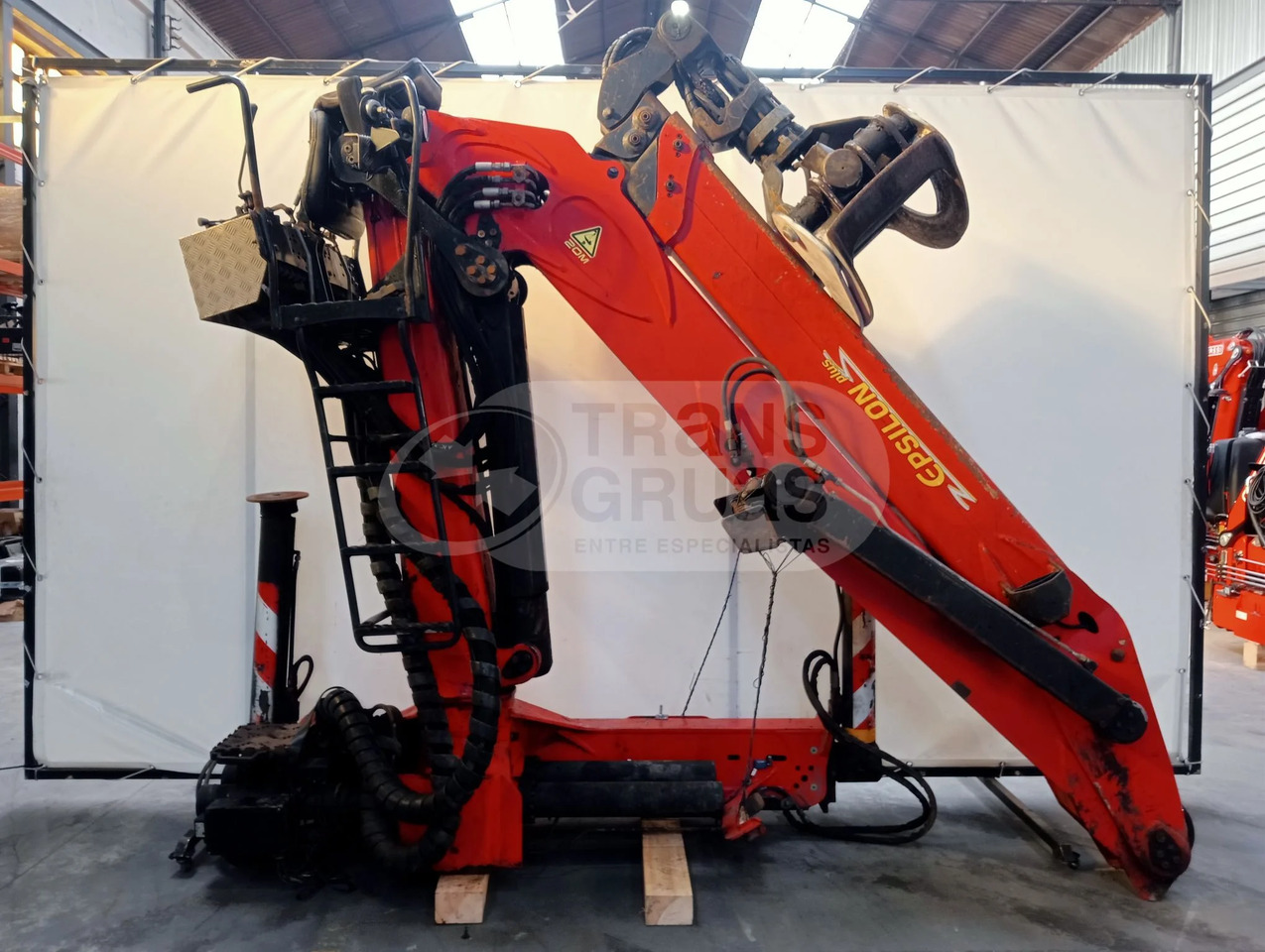 Grúa Epsilon Q170Z96 - Celtnis-manipulators - Kravas automašīna: foto 2 Grúa Epsilon Q170Z96 - Celtnis-manipulators - Kravas automašīna: foto 2