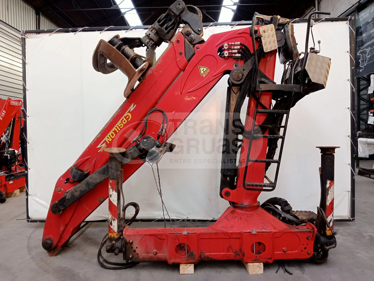 Grúa Epsilon Q170Z96 - Celtnis-manipulators - Kravas automašīna: foto 1 Grúa Epsilon Q170Z96 - Celtnis-manipulators - Kravas automašīna: foto 1