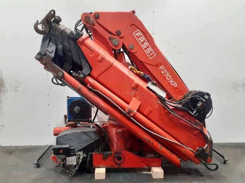 Grúa FASSI F270A.26 - Celtnis-manipulators - Kravas automašīna: foto 4 Grúa FASSI F270A.26 - Celtnis-manipulators - Kravas automašīna: foto 4