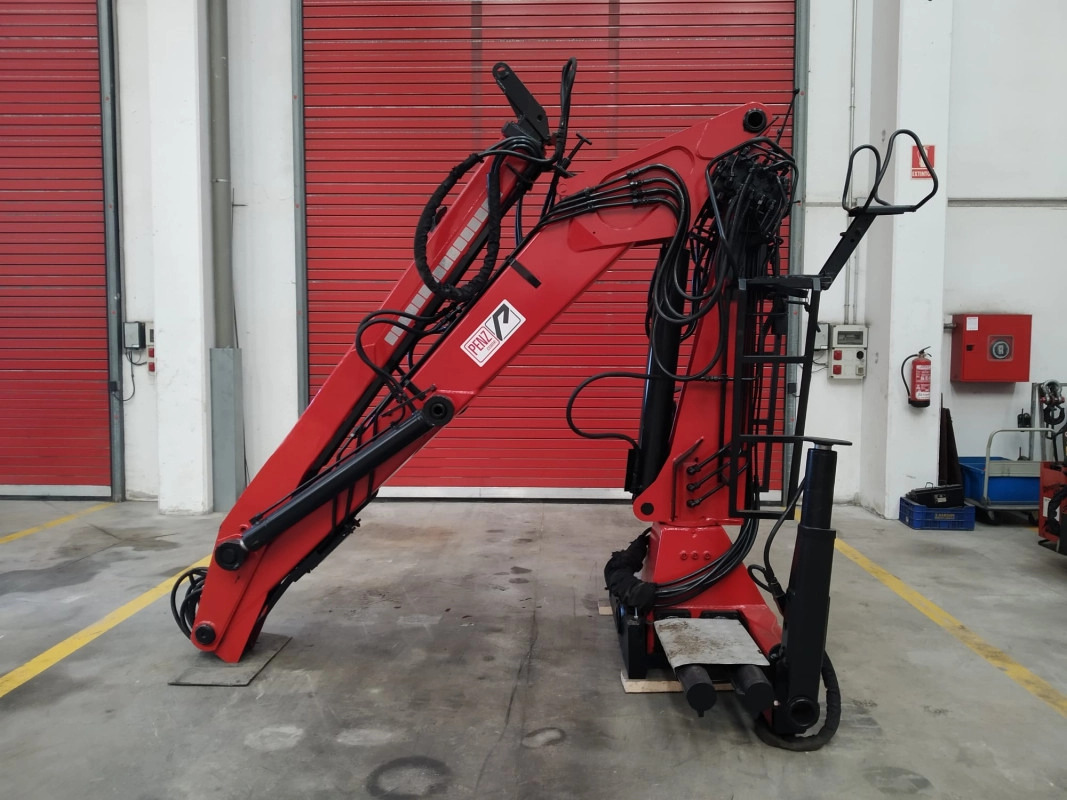 Grúa PENZ 9100H - Celtnis-manipulators - Kravas automašīna: foto 2 Grúa PENZ 9100H - Celtnis-manipulators - Kravas automašīna: foto 2