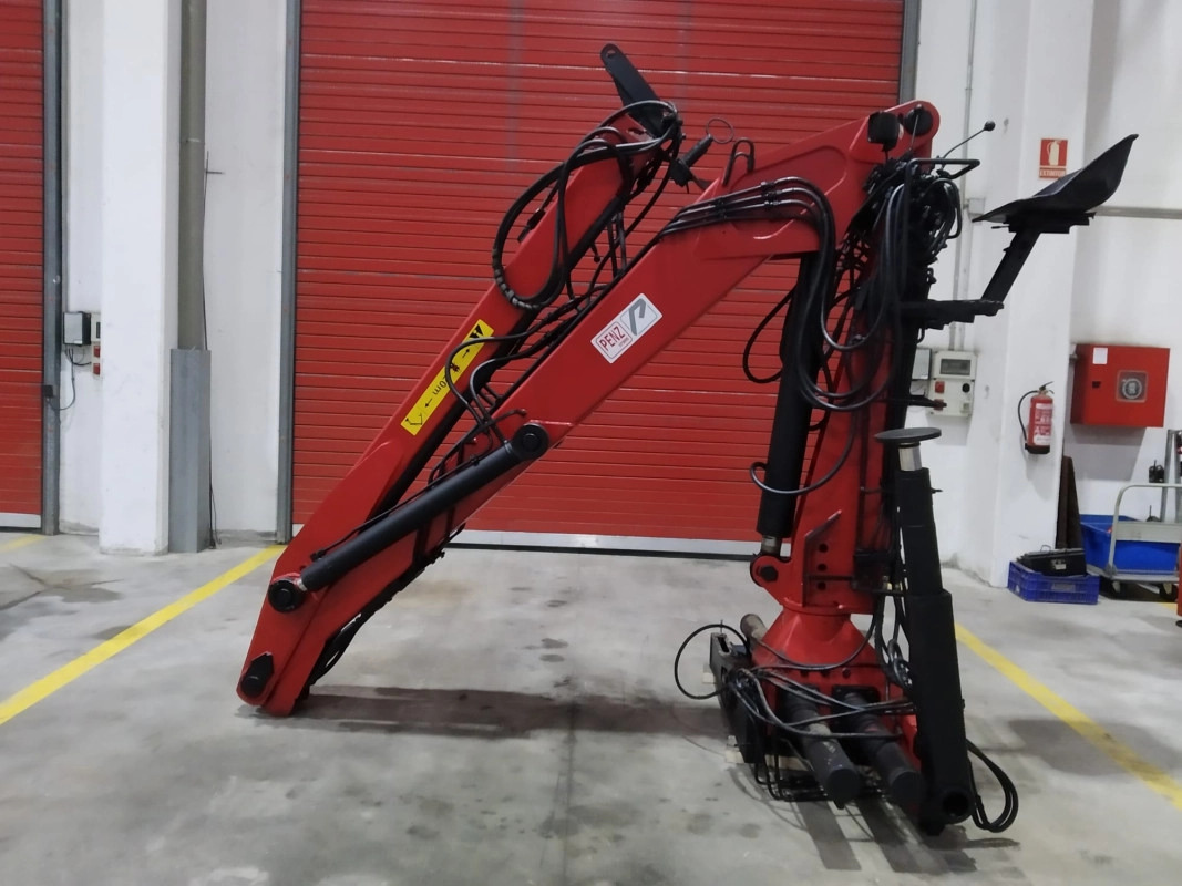 Grúa PENZ 9100H - Celtnis-manipulators - Kravas automašīna: foto 2 Grúa PENZ 9100H - Celtnis-manipulators - Kravas automašīna: foto 2