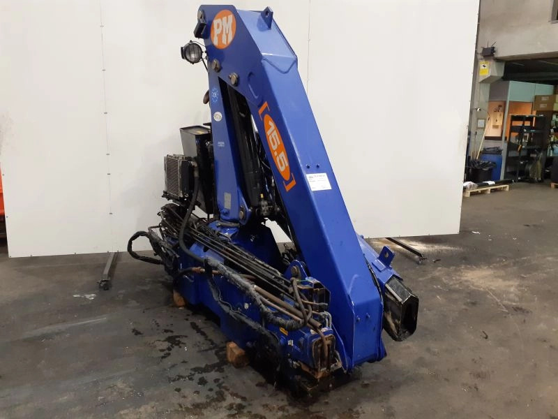 Grúa PM 15523 - Celtnis-manipulators - Kravas automašīna: foto 3 Grúa PM 15523 - Celtnis-manipulators - Kravas automašīna: foto 3