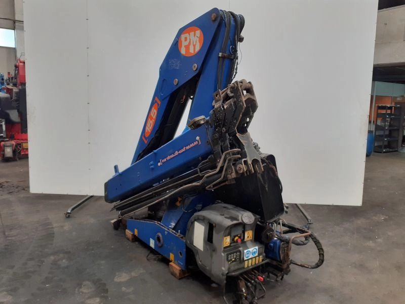 Grúa PM 15523 - Celtnis-manipulators - Kravas automašīna: foto 1 Grúa PM 15523 - Celtnis-manipulators - Kravas automašīna: foto 1