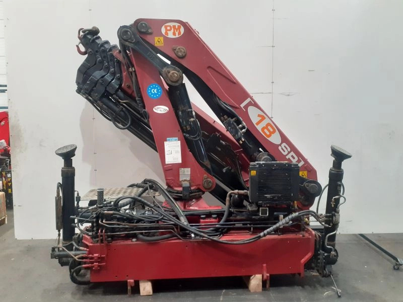 Grúa PM 18 SP - Celtnis-manipulators - Kravas automašīna: foto 2 Grúa PM 18 SP - Celtnis-manipulators - Kravas automašīna: foto 2