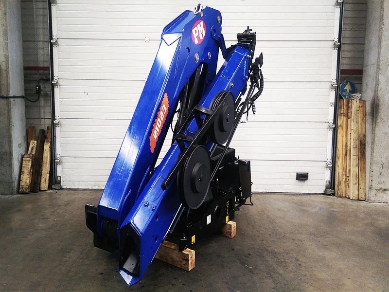 Grúa PM 21023 - Celtnis-manipulators - Kravas automašīna: foto 5 Grúa PM 21023 - Celtnis-manipulators - Kravas automašīna: foto 5