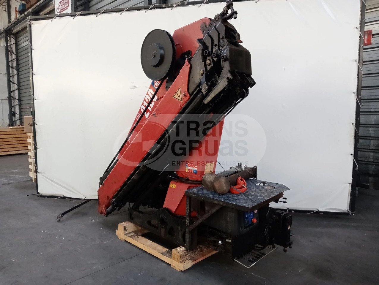 Grúa hidráulica HMF 2120 K RC - Celtnis-manipulators: foto 3 Grúa hidráulica HMF 2120 K RC - Celtnis-manipulators: foto 3