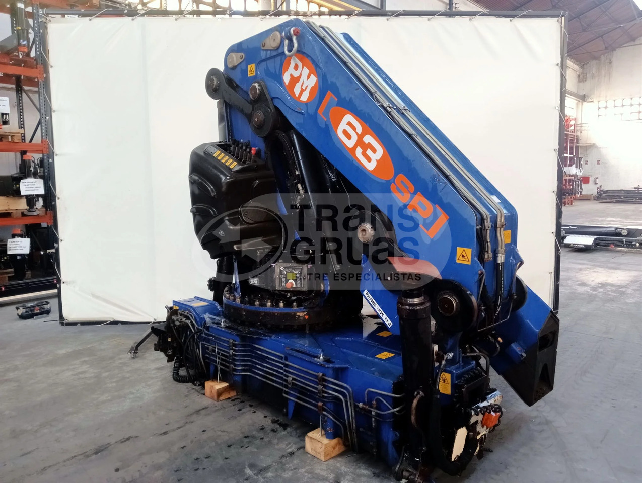 Grúa hidráulica PM 63 - Celtnis-manipulators: foto 3 Grúa hidráulica PM 63 - Celtnis-manipulators: foto 3
