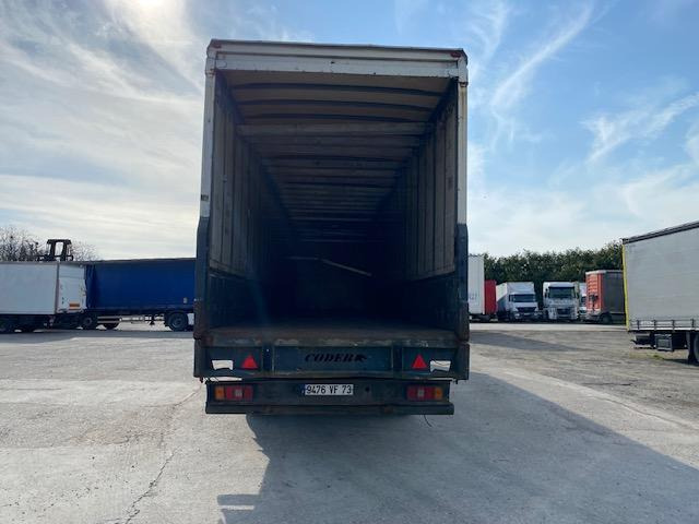 Coder - Puspiekabe slēgtā virsbūve: foto 3 Coder - Puspiekabe slēgtā virsbūve: foto 3