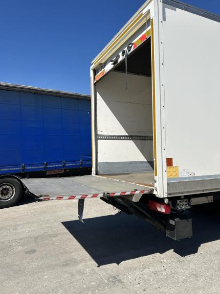 DAF CF 340 - Kravas automašīna ar slēgto virsbūvi: foto 5 DAF CF 340 - Kravas automašīna ar slēgto virsbūvi: foto 5