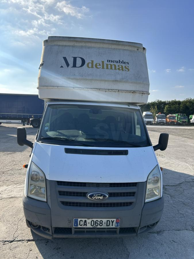 Ford Transit - Furgons ar slēgtā virsbūve: foto 2 Ford Transit - Furgons ar slēgtā virsbūve: foto 2