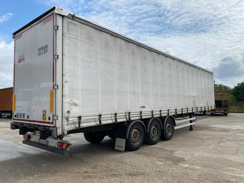 Fruehauf - Tenta puspiekabe: foto 1 Fruehauf - Tenta puspiekabe: foto 1