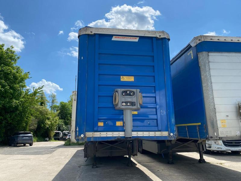 Fruehauf - Tenta puspiekabe: foto 3 Fruehauf - Tenta puspiekabe: foto 3