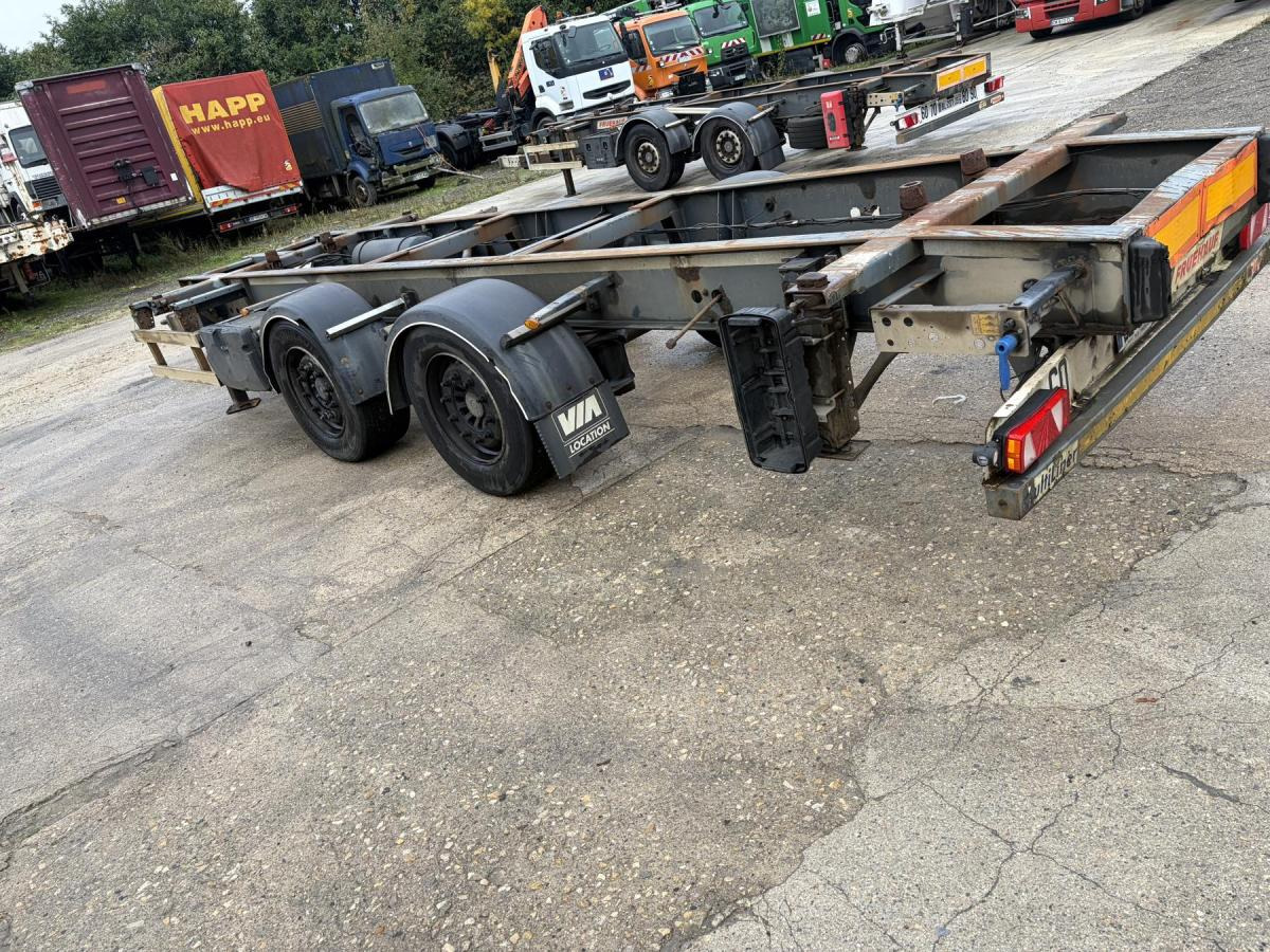 Fruehauf - Piekabe noņemamā virsbūve/ Konteineru vedējs: foto 3 Fruehauf - Piekabe noņemamā virsbūve/ Konteineru vedējs: foto 3