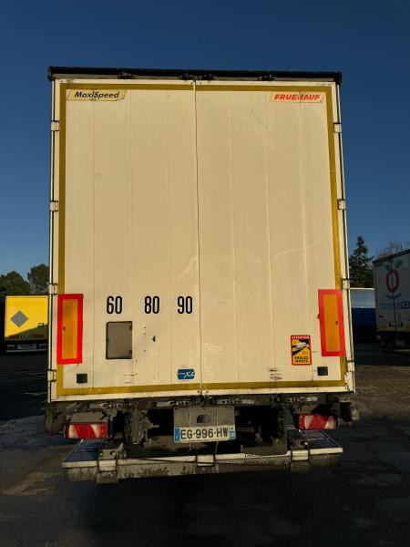 Fruehauf - Tenta puspiekabe: foto 5 Fruehauf - Tenta puspiekabe: foto 5