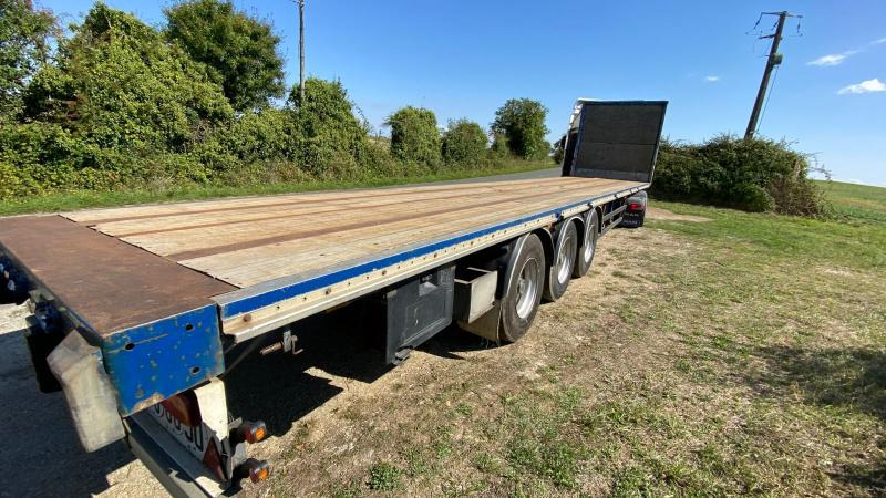 General Trailers - Bortu puspiekabe/ Platforma: foto 3 General Trailers - Bortu puspiekabe/ Platforma: foto 3
