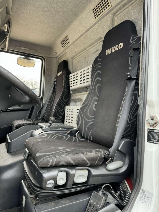 Iveco Eurocargo 160E30 - Kravas automašīna refrižerators: foto 3 Iveco Eurocargo 160E30 - Kravas automašīna refrižerators: foto 3