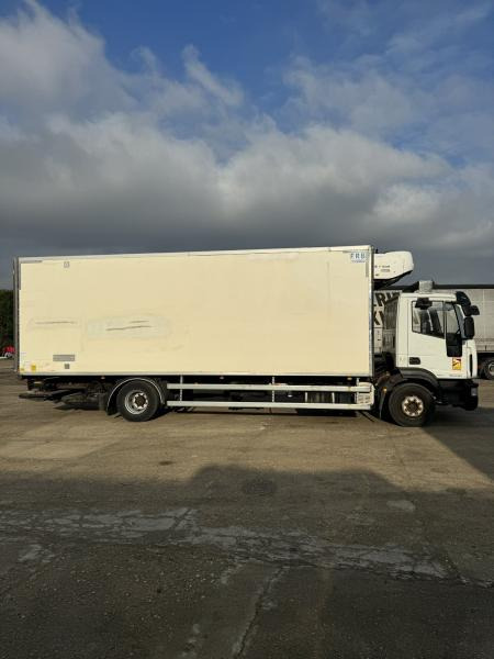 Iveco Eurocargo 160E30 - Kravas automašīna refrižerators: foto 5 Iveco Eurocargo 160E30 - Kravas automašīna refrižerators: foto 5