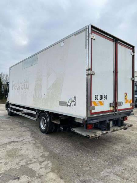 Iveco Eurocargo 160E30 - Kravas automašīna refrižerators: foto 5 Iveco Eurocargo 160E30 - Kravas automašīna refrižerators: foto 5