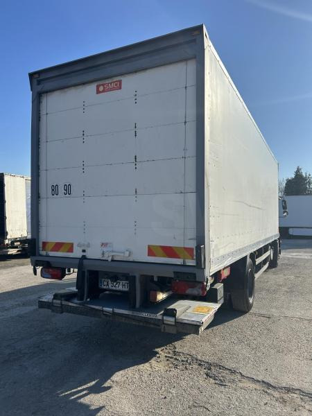 MAN TGM 18.250 - Kravas automašīna ar slēgto virsbūvi: foto 3 MAN TGM 18.250 - Kravas automašīna ar slēgto virsbūvi: foto 3