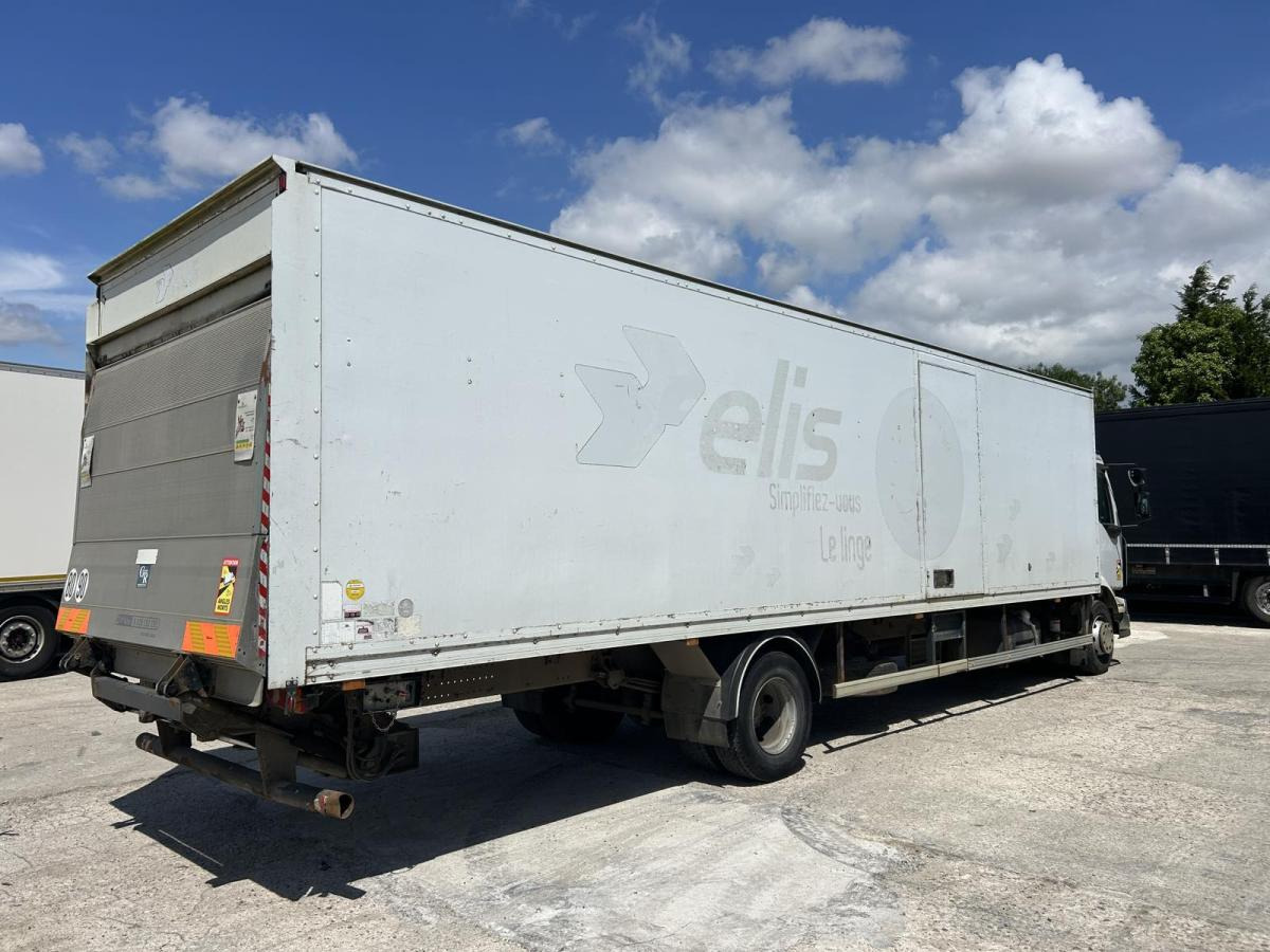 Kravas automašīna ar slēgto virsbūvi Renault Midlum 180: foto 6