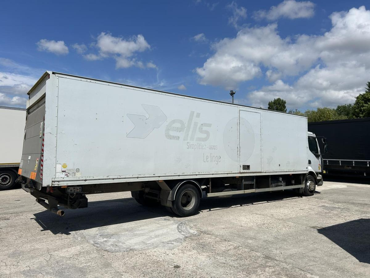 Renault Midlum 180 - Kravas automašīna ar slēgto virsbūvi: foto 3 Renault Midlum 180 - Kravas automašīna ar slēgto virsbūvi: foto 3