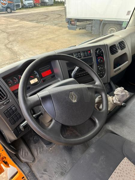 Renault Midlum 220 - Kravas automašīna ar slēgto virsbūvi: foto 5 Renault Midlum 220 - Kravas automašīna ar slēgto virsbūvi: foto 5