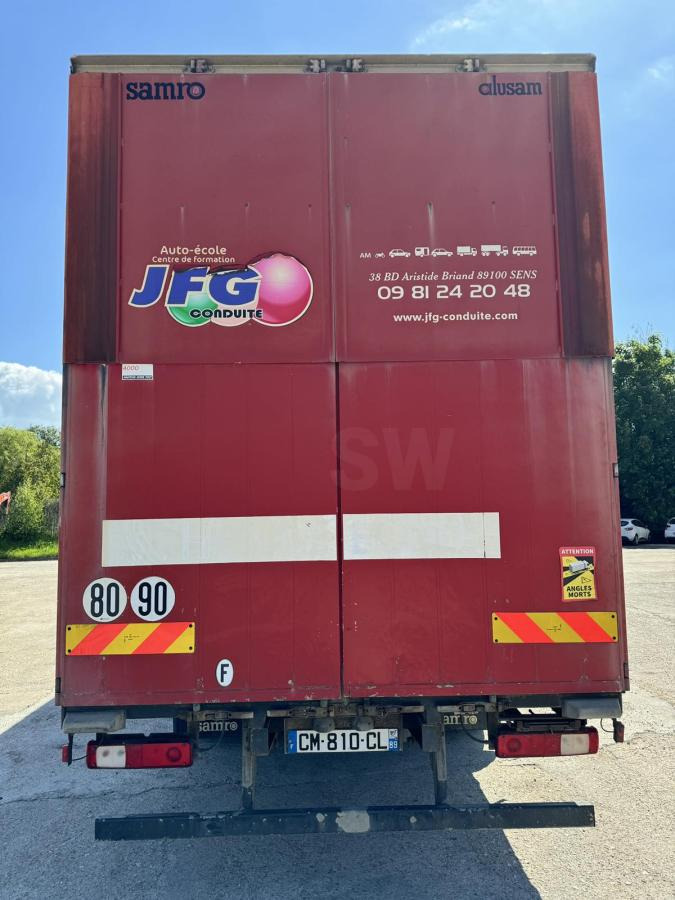 Renault Premium 450 - Kravas automašīna ar tentu: foto 4 Renault Premium 450 - Kravas automašīna ar tentu: foto 4