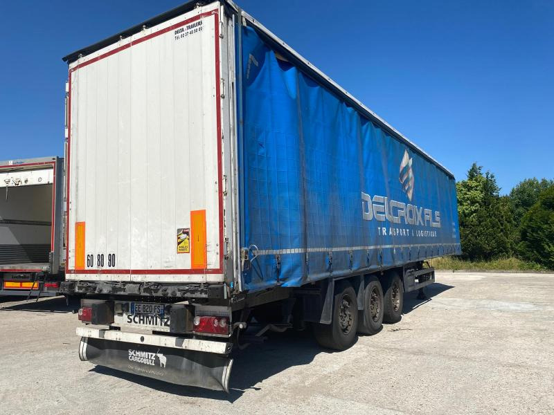 Schmitz Cargobull - Tenta puspiekabe: foto 1 Schmitz Cargobull - Tenta puspiekabe: foto 1