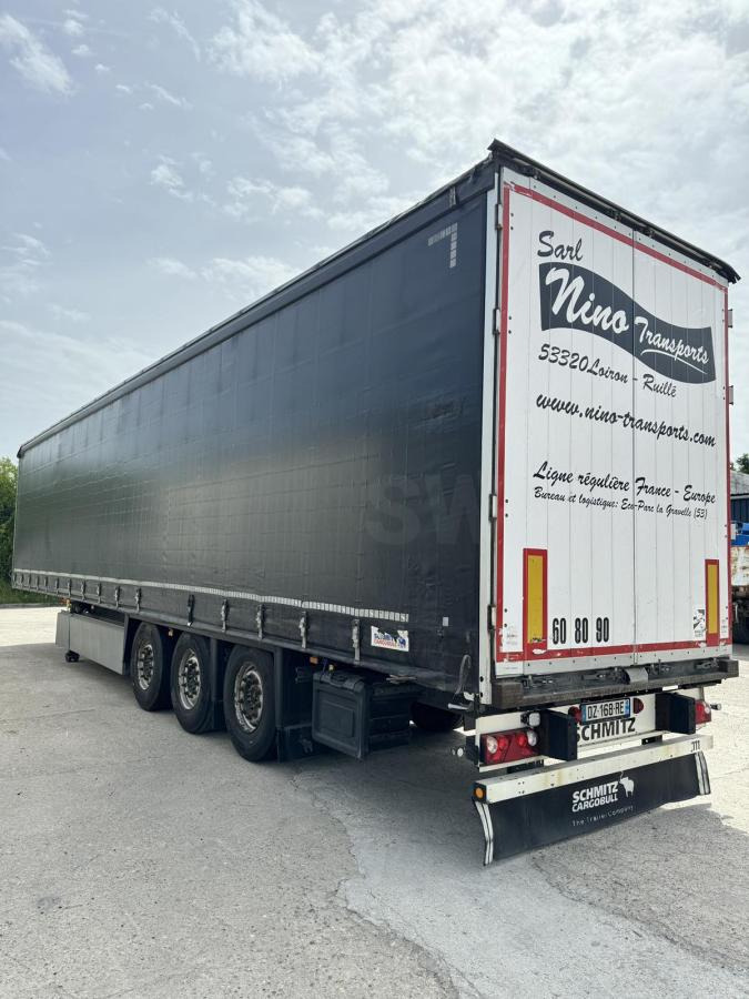 Schmitz Cargobull - Tenta puspiekabe: foto 4 Schmitz Cargobull - Tenta puspiekabe: foto 4