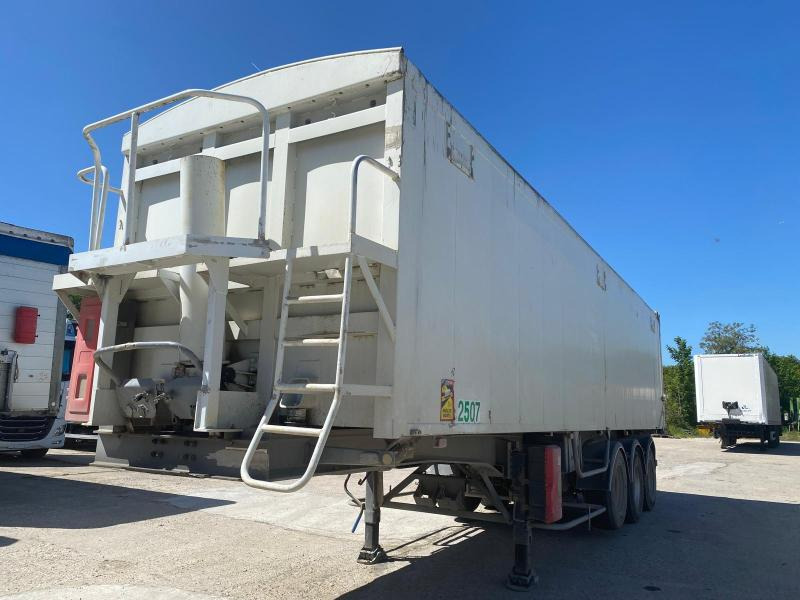 Stas - Puspiekabe pašizgāzējs: foto 3 Stas - Puspiekabe pašizgāzējs: foto 3