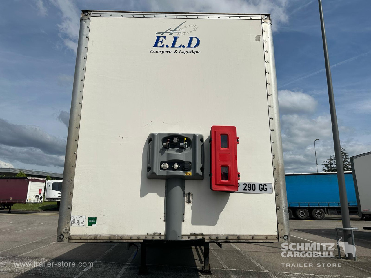 Puspiekabe slēgtā virsbūve FRUEHAUF Dryfreight Standard Roller shutter door: foto 9