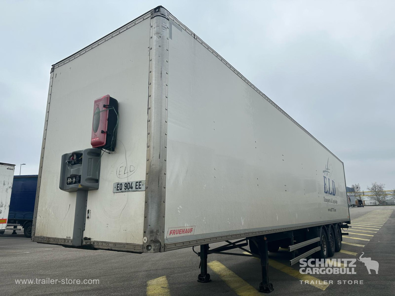 Puspiekabe slēgtā virsbūve FRUEHAUF Dryfreight Standard Roller shutter door: foto 7