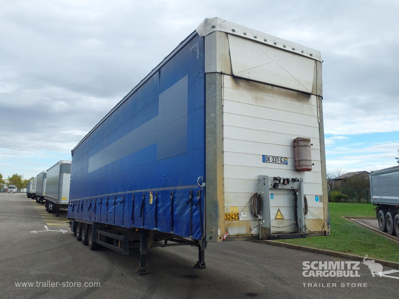 SCHMITZ Curtainsider Mega - Tenta puspiekabe: foto 1 SCHMITZ Curtainsider Mega - Tenta puspiekabe: foto 1