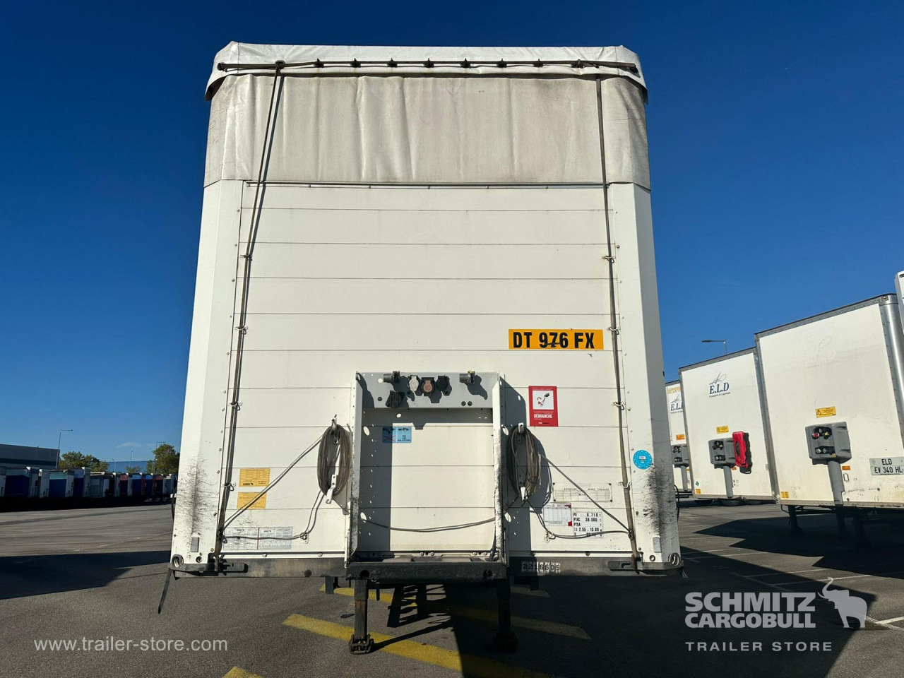 SCHMITZ Curtainsider Standard - Tenta puspiekabe: foto 5 SCHMITZ Curtainsider Standard - Tenta puspiekabe: foto 5