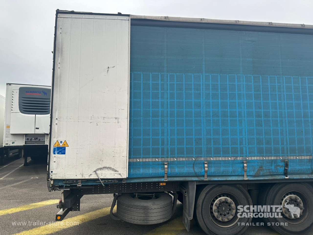 SCHMITZ Curtainsider Standard - Tenta puspiekabe: foto 4 SCHMITZ Curtainsider Standard - Tenta puspiekabe: foto 4