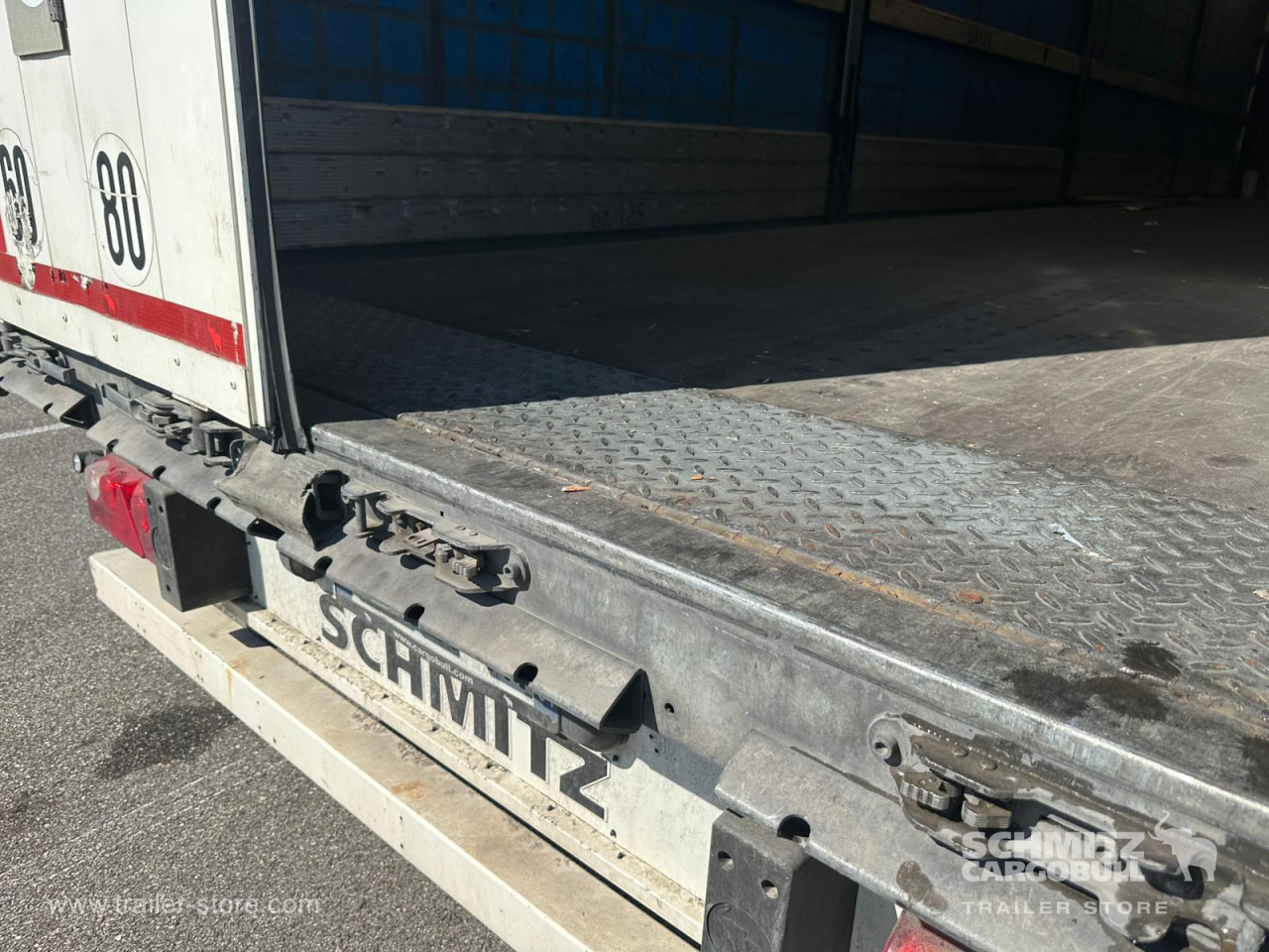 SCHMITZ Curtainsider Standard - Tenta puspiekabe: foto 4 SCHMITZ Curtainsider Standard - Tenta puspiekabe: foto 4