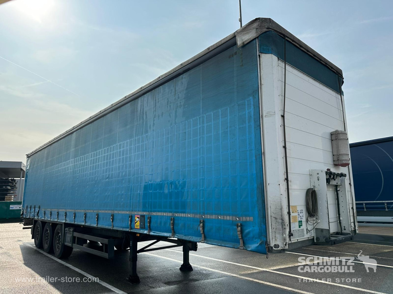 SCHMITZ Curtainsider Standard - Tenta puspiekabe: foto 1 SCHMITZ Curtainsider Standard - Tenta puspiekabe: foto 1