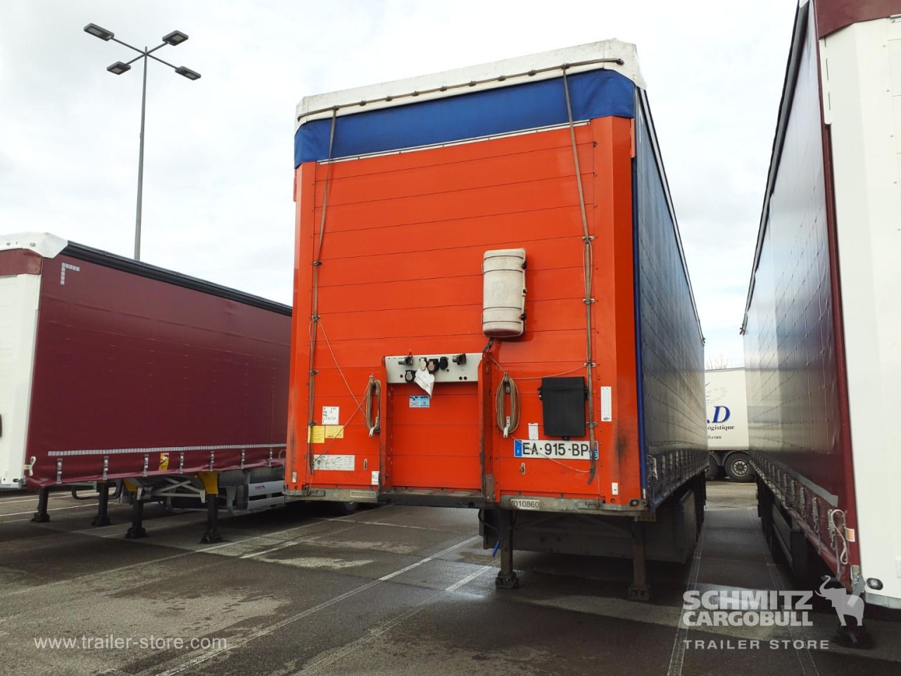 SCHMITZ Curtainsider Standard - Tenta puspiekabe: foto 4 SCHMITZ Curtainsider Standard - Tenta puspiekabe: foto 4