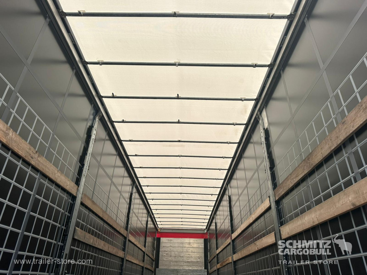 SCHMITZ Curtainsider Standard - Tenta puspiekabe: foto 5 SCHMITZ Curtainsider Standard - Tenta puspiekabe: foto 5