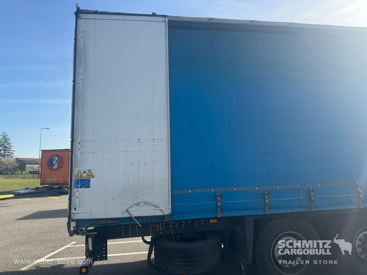 SCHMITZ Curtainsider Standard - Tenta puspiekabe: foto 5 SCHMITZ Curtainsider Standard - Tenta puspiekabe: foto 5