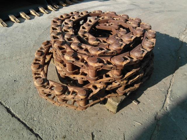 Berco - Kāpurķēdes - Celtniecības tehnika: foto 3 Berco - Kāpurķēdes - Celtniecības tehnika: foto 3