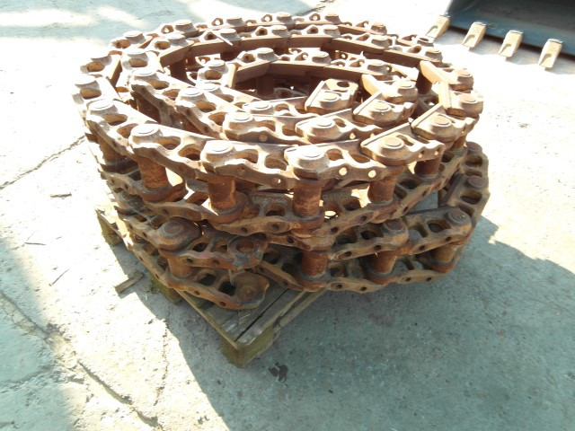 Berco - Kāpurķēdes - Celtniecības tehnika: foto 2 Berco - Kāpurķēdes - Celtniecības tehnika: foto 2