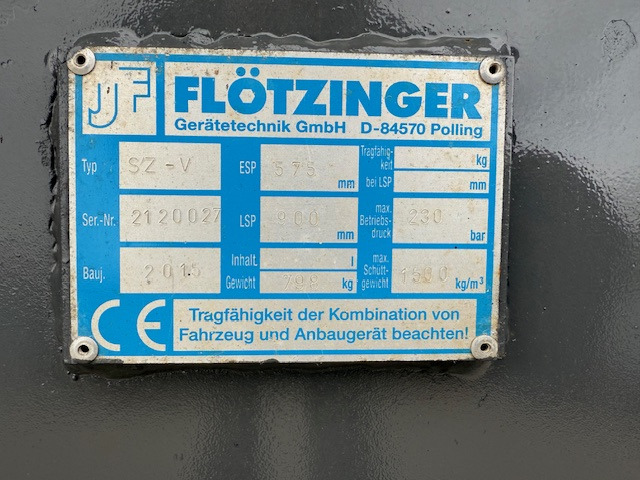 Flötzinger SZ-V - 2400 mm - Volvo/CAT/Komatsu -Krokodilgebiss - Lopbarības sagatavošanas tehnika: foto 5 Flötzinger SZ-V - 2400 mm - Volvo/CAT/Komatsu -Krokodilgebiss - Lopbarības sagatavošanas tehnika: foto 5