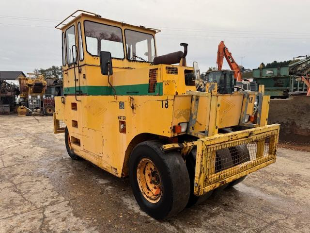 Hamm GRW 15  - Pneimatiskais veltnis: foto 2 Hamm GRW 15  - Pneimatiskais veltnis: foto 2