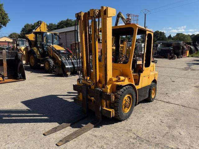 Hyster H 70 C - Teleskopiskais iekrāvējs: foto 1 Hyster H 70 C - Teleskopiskais iekrāvējs: foto 1